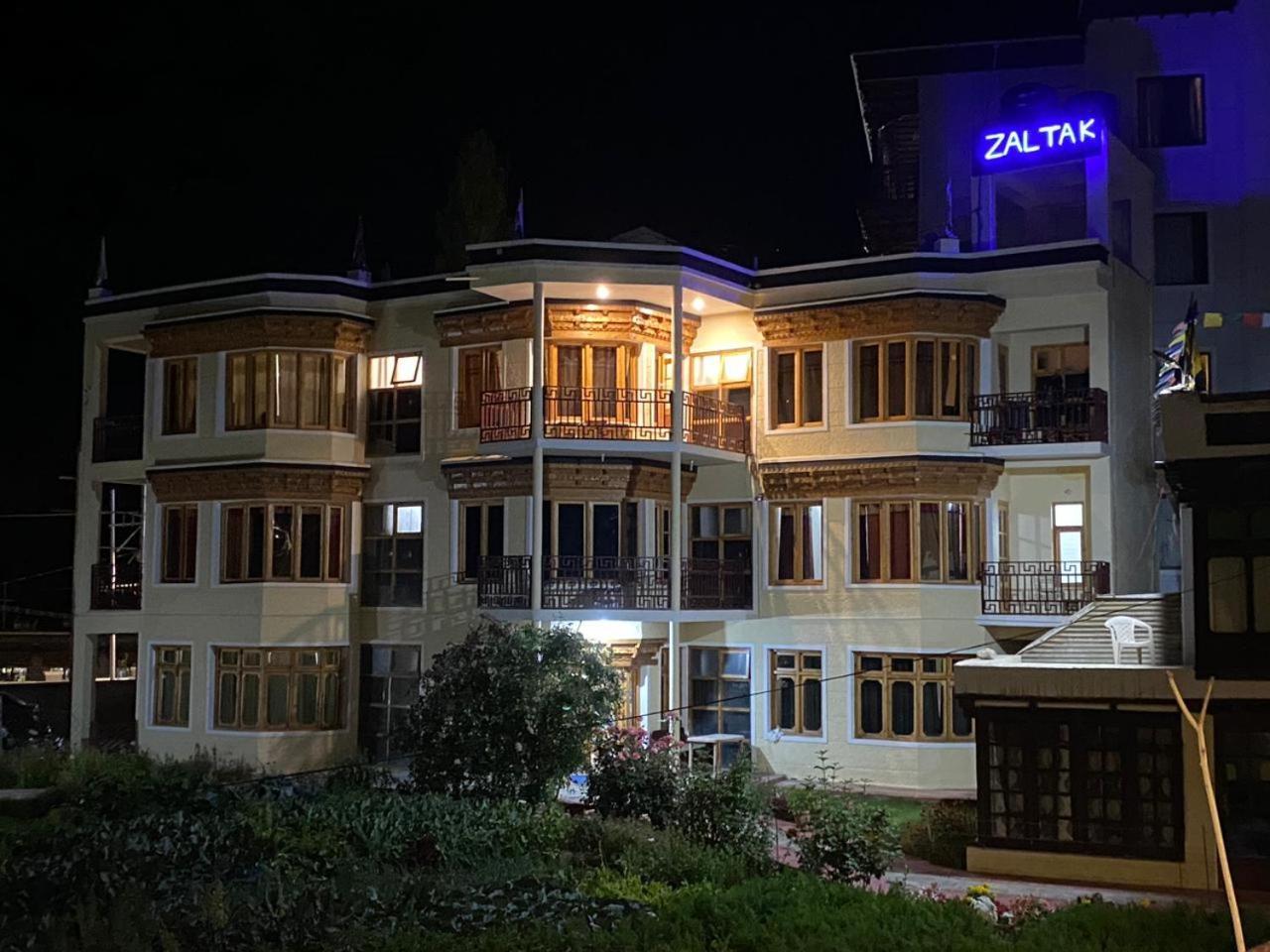 Zaltak Guest House And Hostel Leh Exterior foto