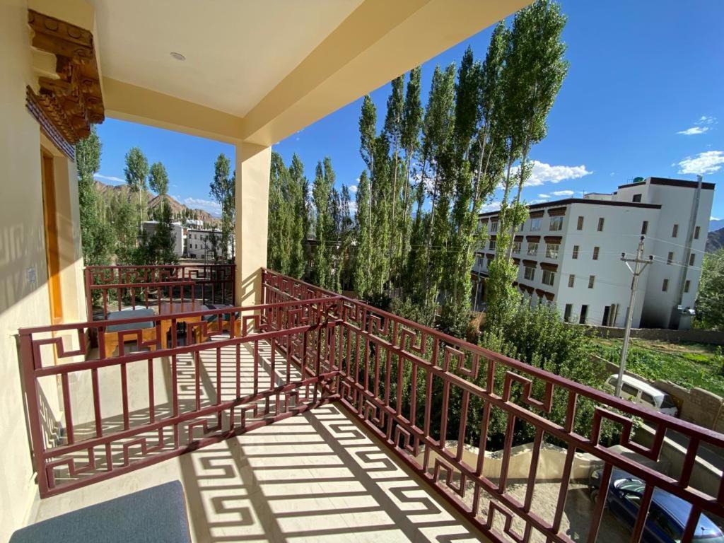 Zaltak Guest House And Hostel Leh Exterior foto